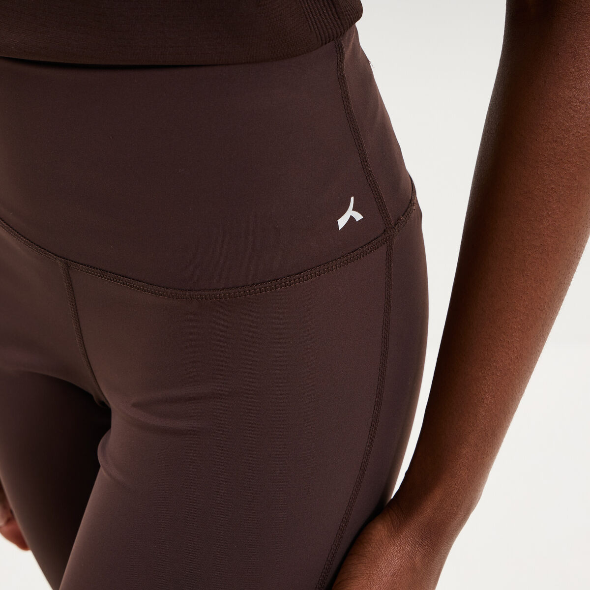 Legging de sport flare taille haute marron fonc&eacute; femme