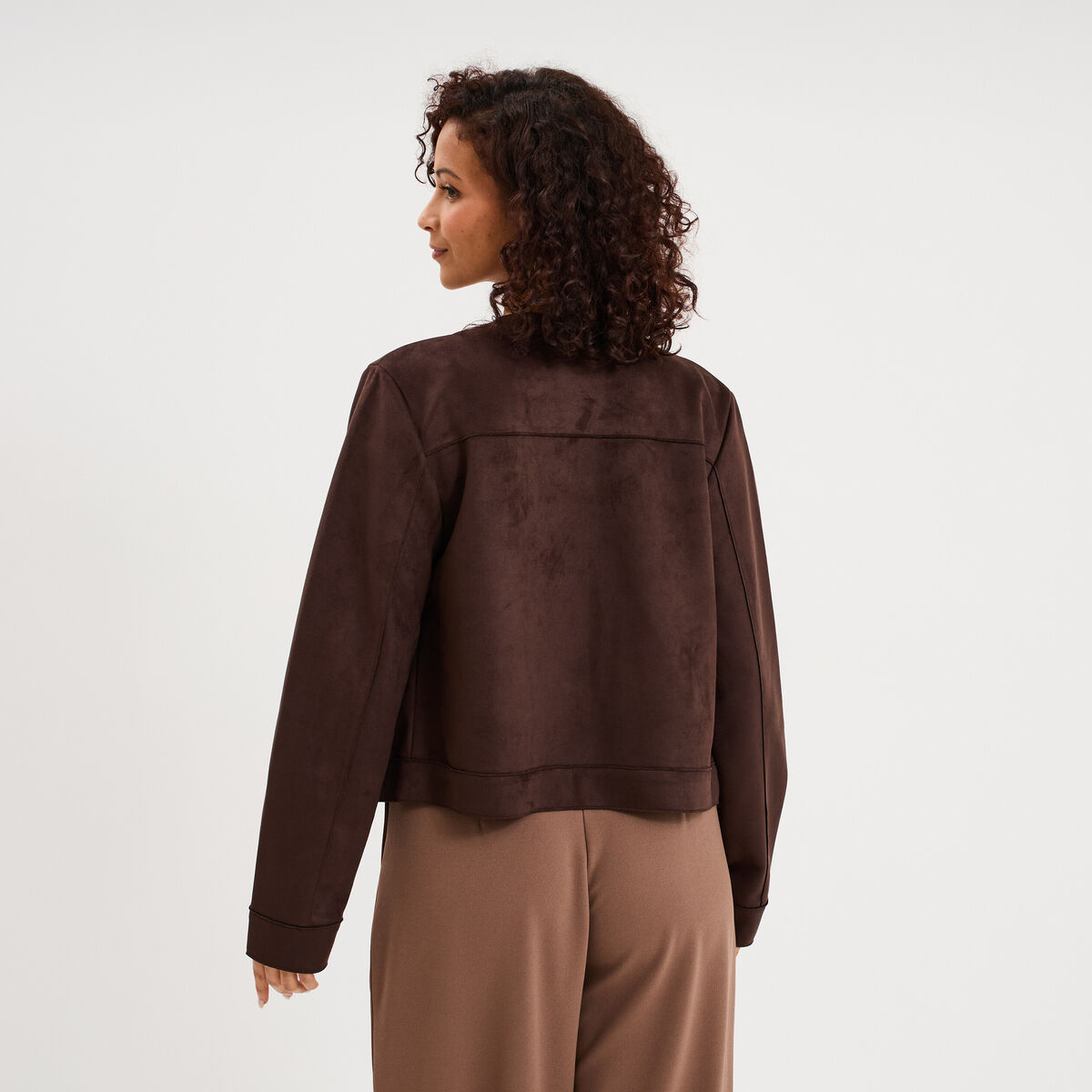 Veste boutonn&eacute;e effet su&eacute;dine marron fonc&eacute; femme