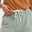 Short en jean ceinture élastiquée vert foncé femme