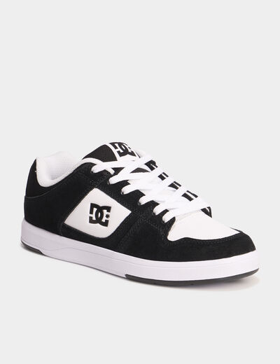 Tennis basses en cuir antid&eacute;rapantes noir gar&ccedil;on