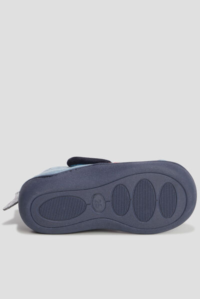 Chaussons requin gris garçon