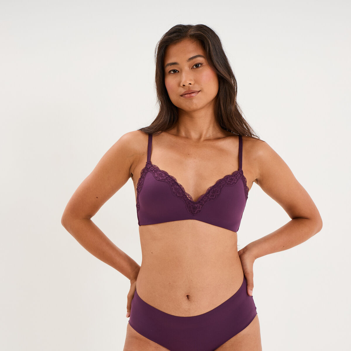 Soutien-gorge triangle micro dentelle prune femme