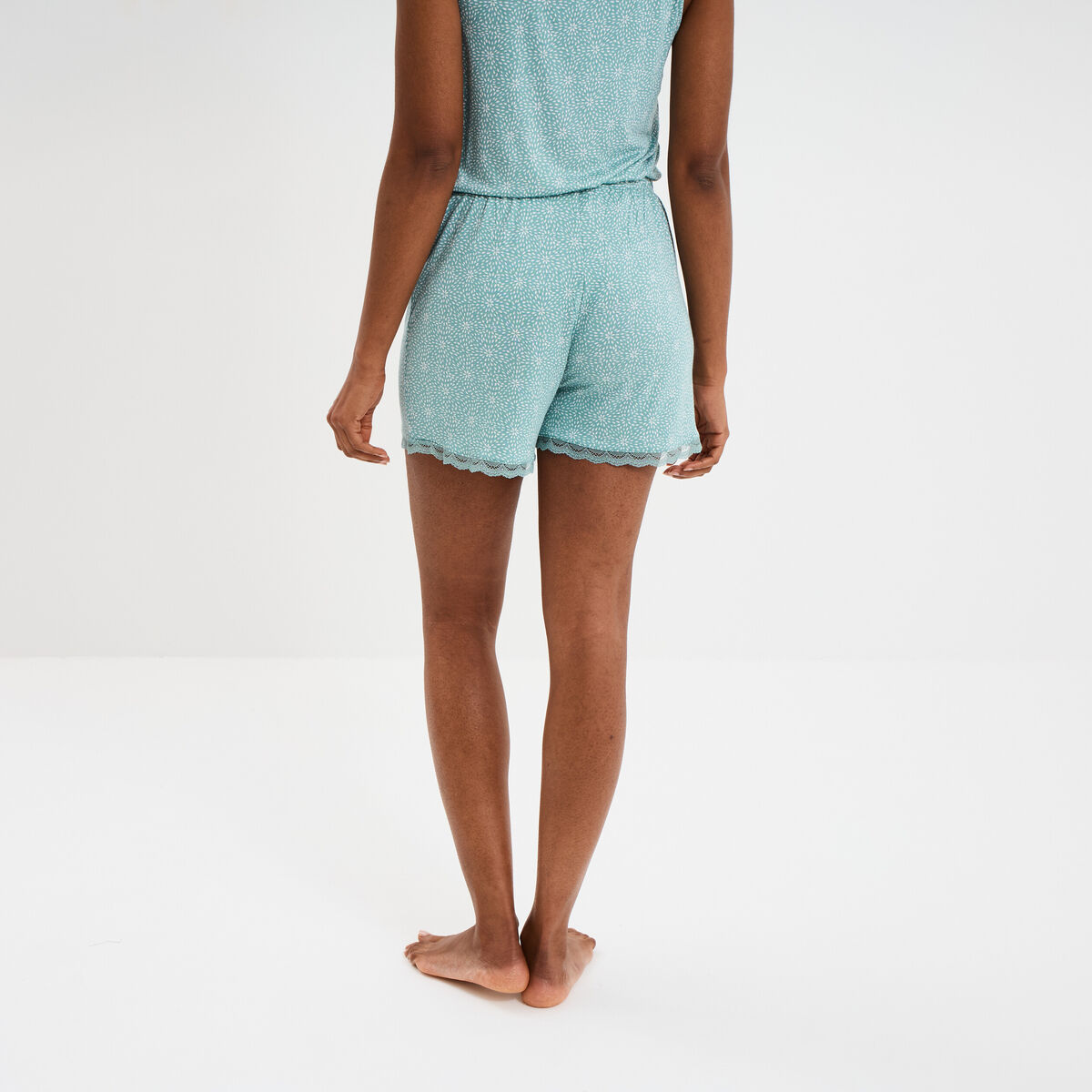 Bas de pyjama short détails dentelle vert menthe femme