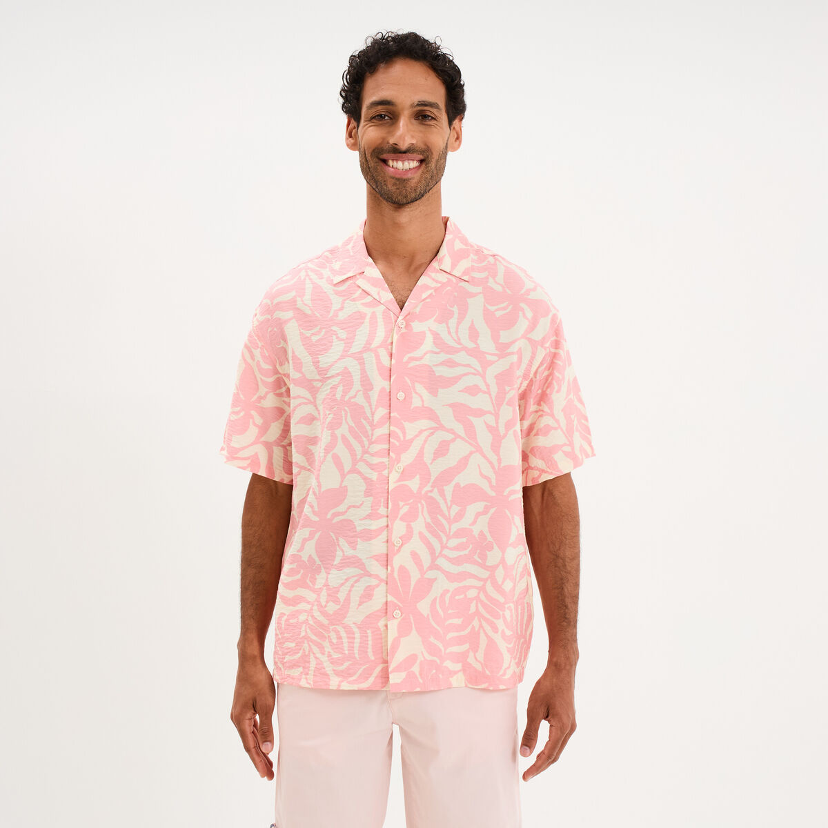 Chemise l&eacute;g&egrave;re textur&eacute;e manches courtes rose homme