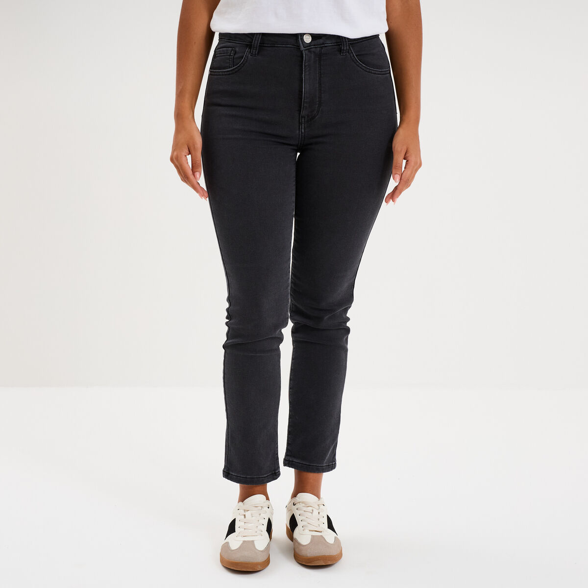 Jean stretch slim 7/8 &egrave;me denim noir femme