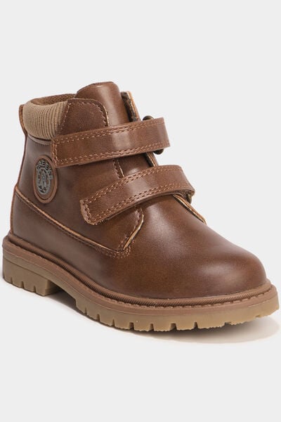Boots &agrave; scratchs marron gar&ccedil;on