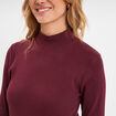 T-shirt ajust&eacute; col montant violet fonc&eacute; femme