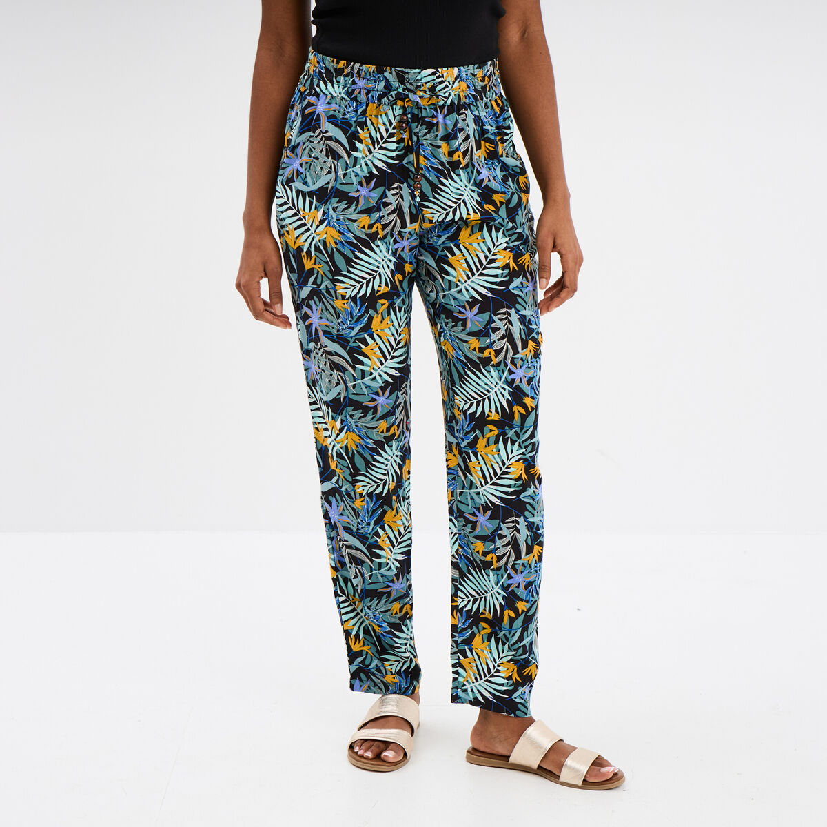 Pantalon cigarette fluide &agrave; ceinture noir femme