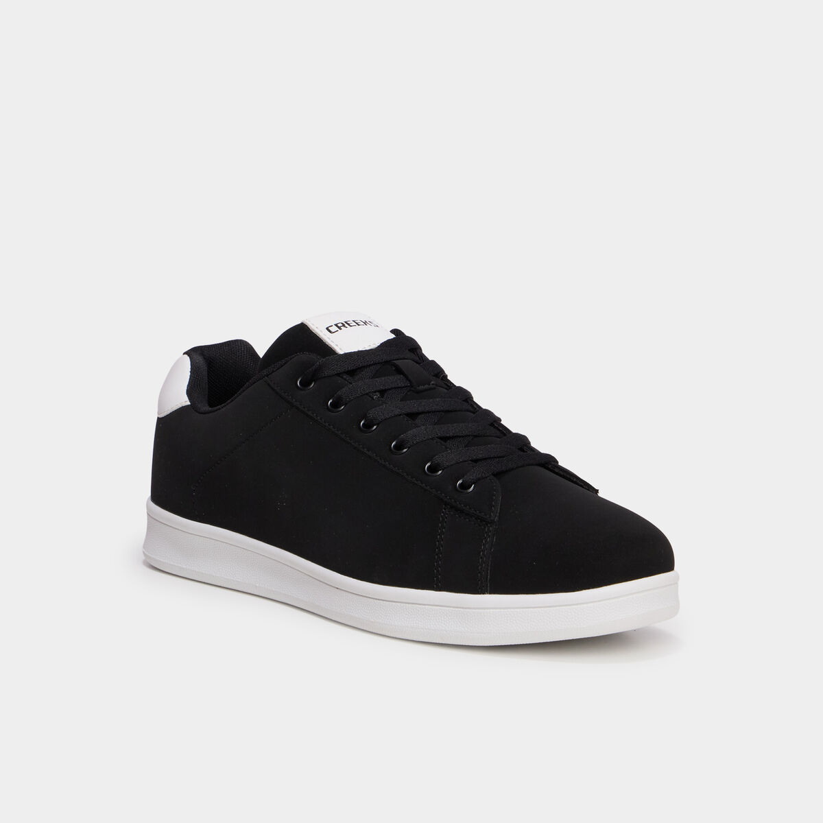 Baskets &agrave; lacets noir homme