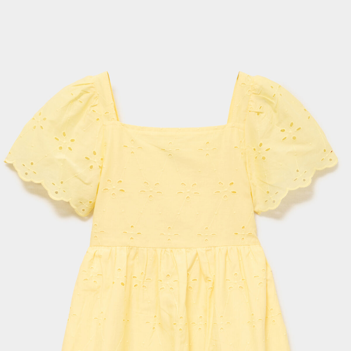Robe c&eacute;r&eacute;monie broderie anglaise smock&eacute; jaune clair fille