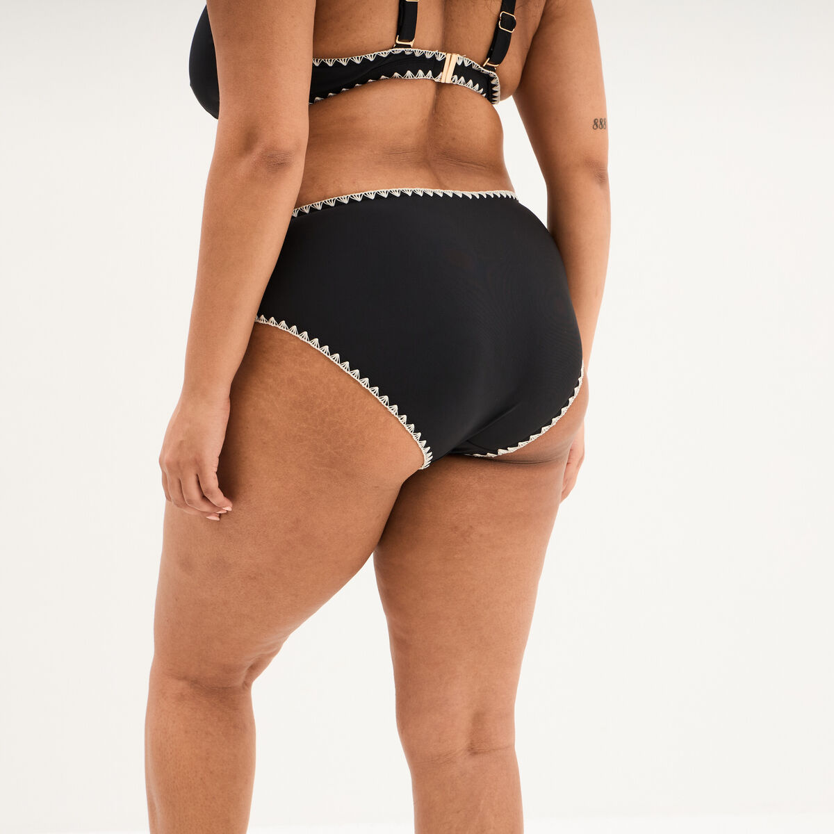Bas de maillot de bain brod&eacute; noir femme grande taille