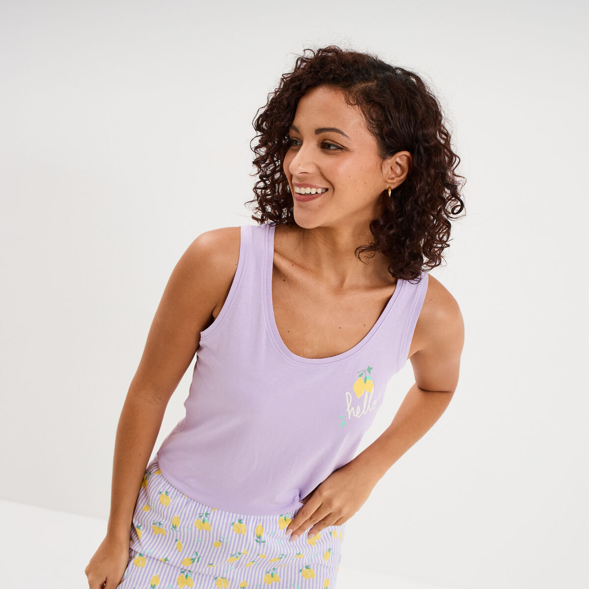 D&eacute;bardeur col rond droit coton mauve femme