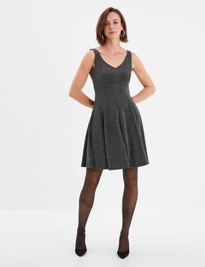 Robe patineuse fils métallisés col en V gris argent femme