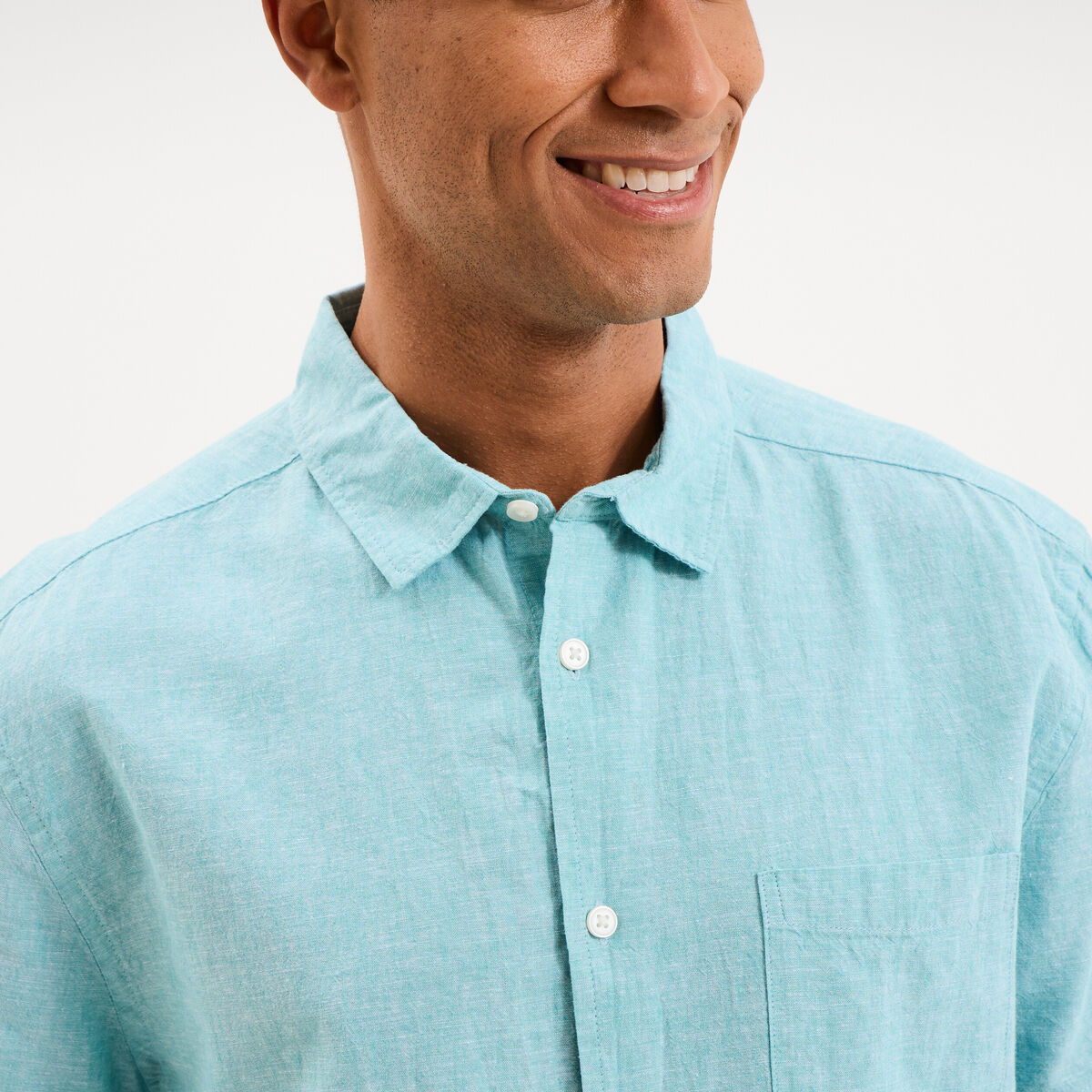 Chemise manches courtes lin m&eacute;lang&eacute; bleu turquoise homme