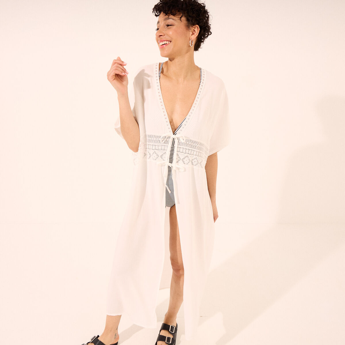 Robe de plage manches courtes blanc femme