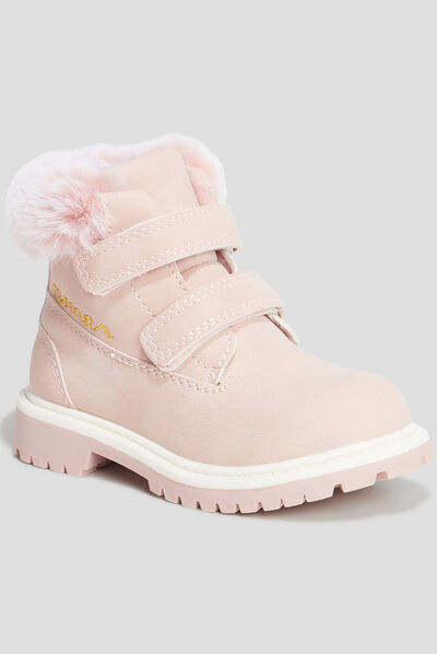 Bottines scratchs et fourrure Trappeur rose bébé fille