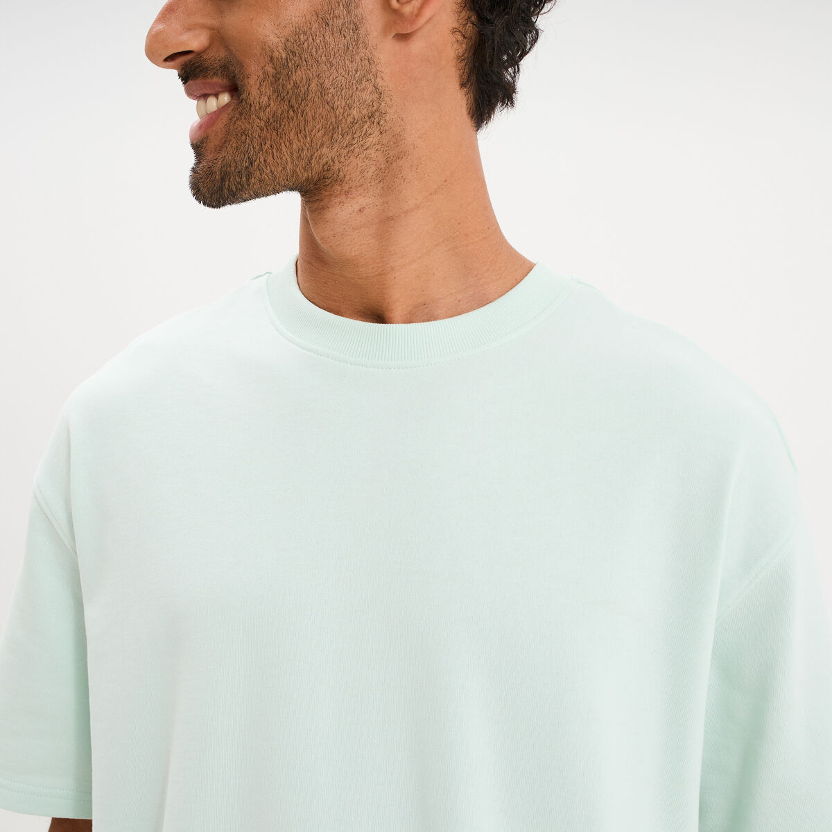 T-shirt col rond droit relax fit vert clair homme