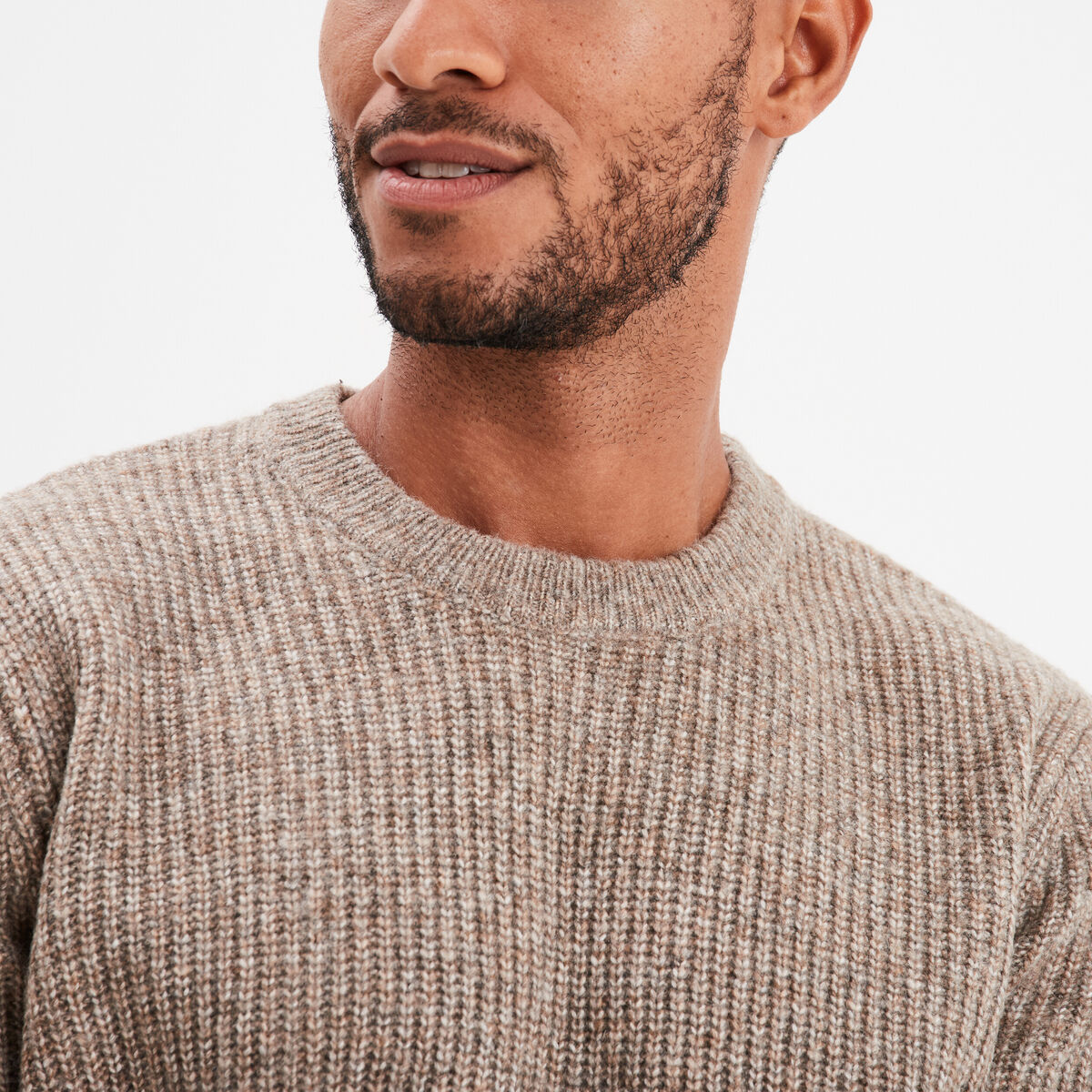 Pull col rond &agrave; manches longues taupe homme