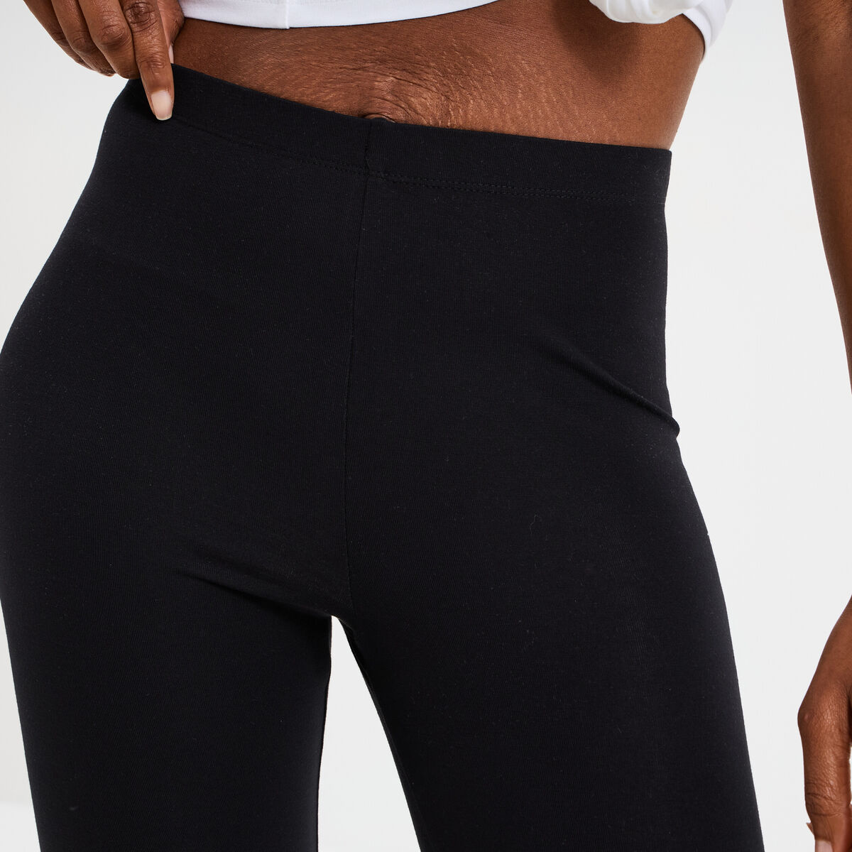Legging élastiqué 7/8ème noir femme