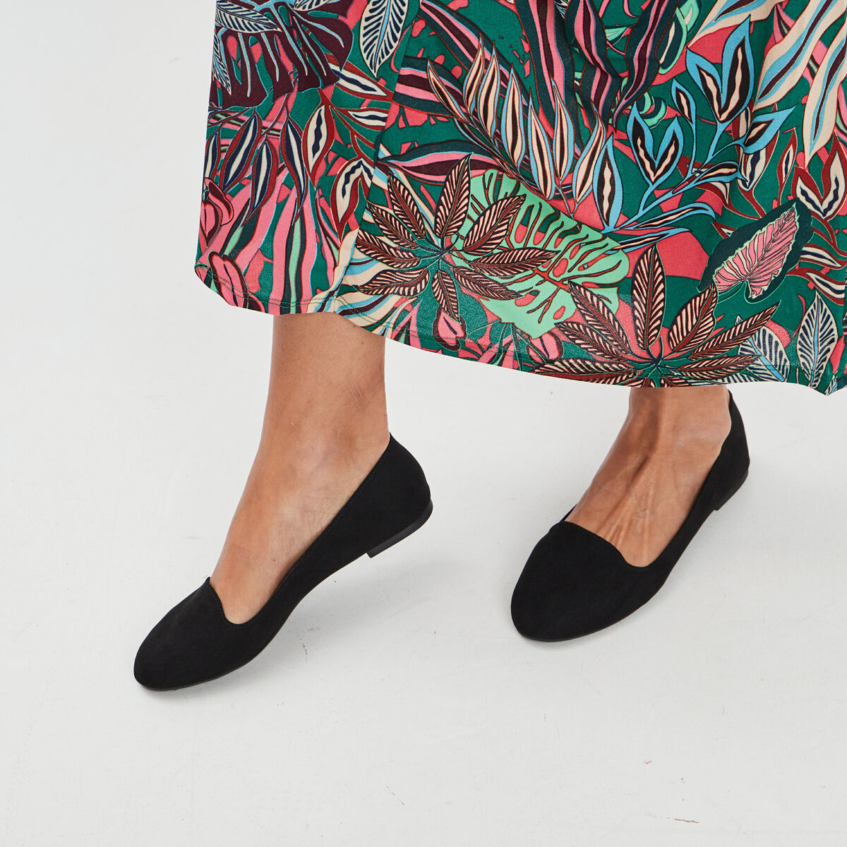 Ballerines esprit mocassins plates noir femme