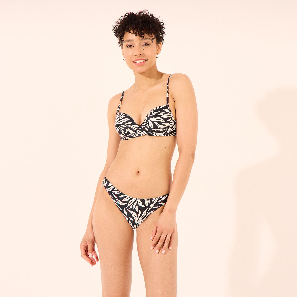 Haut de maillot de bain push up armatur&eacute; noir femme