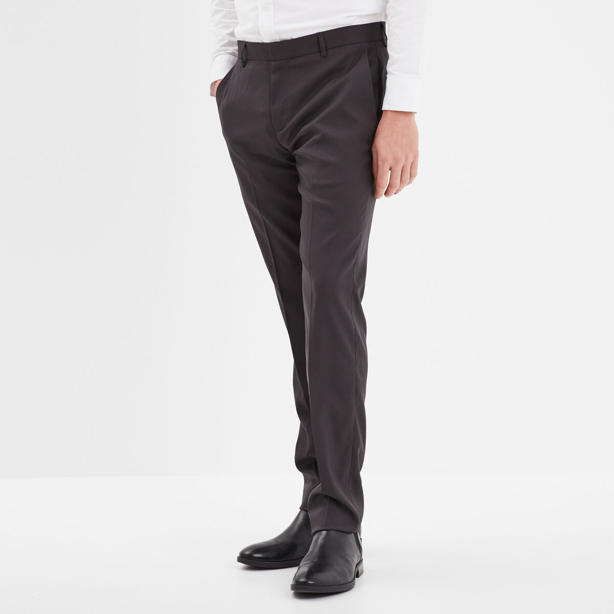 Pantalon de costume droit avec pinces gris fonc&eacute; homme