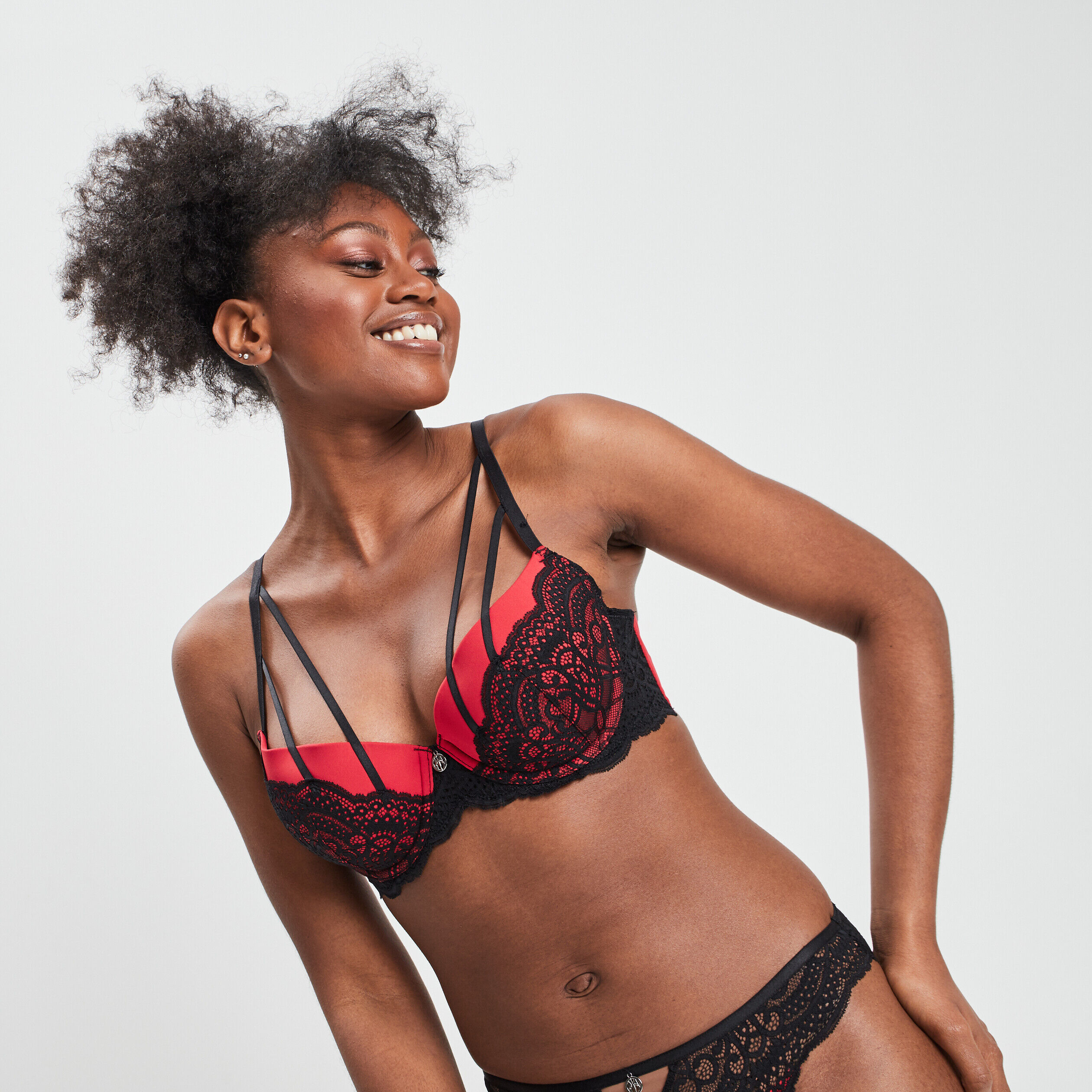 Ensemble dentelle rouge new arrivals