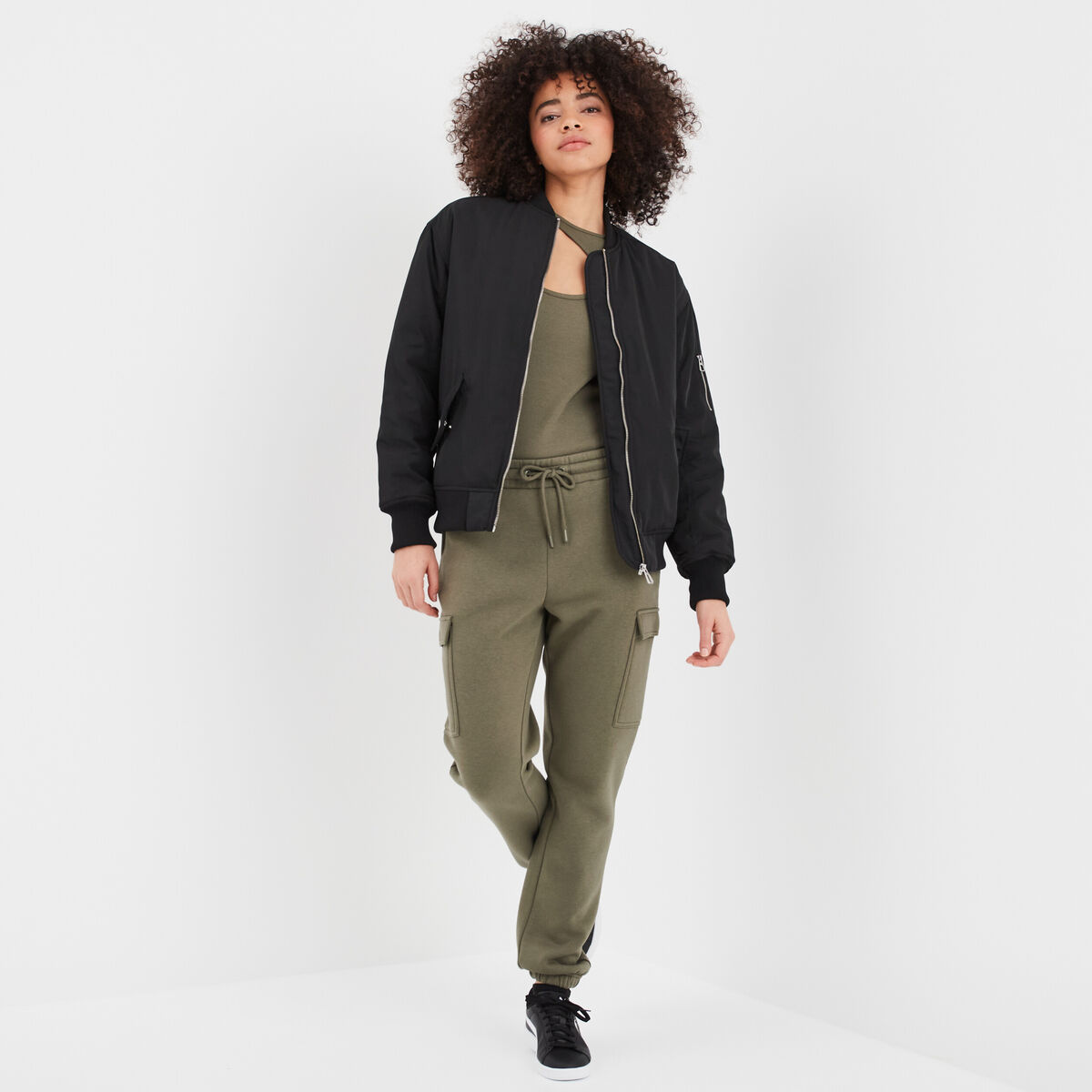 T-shirt côtelé avec ouverture Liberto vert kaki femme