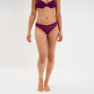 Tanga en dentelle doublure coton violet fonc&eacute; femme