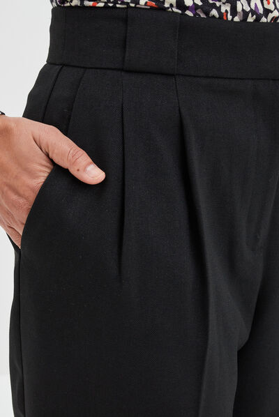 Pantalon cigarette avec pinces noir femme