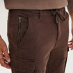 Pantalon cargo slim stretch marron fonc&eacute; homme