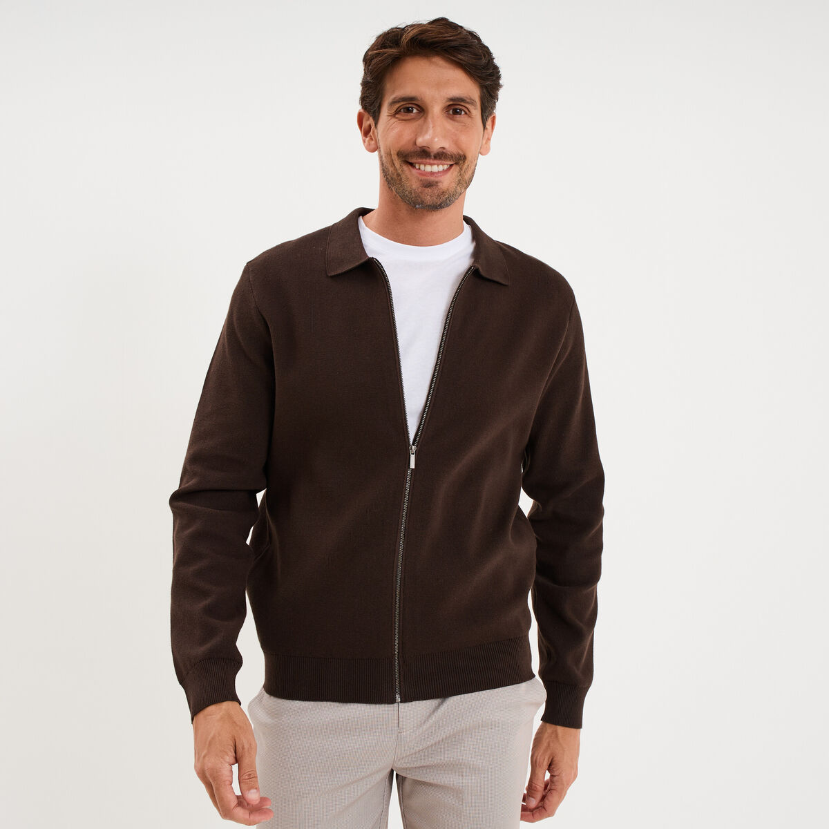 Gilet zipp&eacute; en maille manches longues marron fonc&eacute; homme