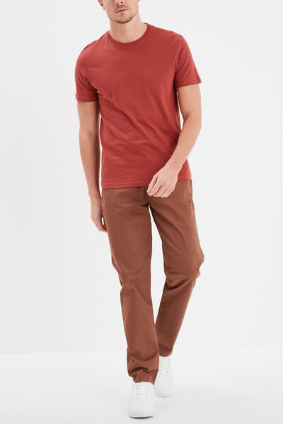 Pantalon chino camel homme