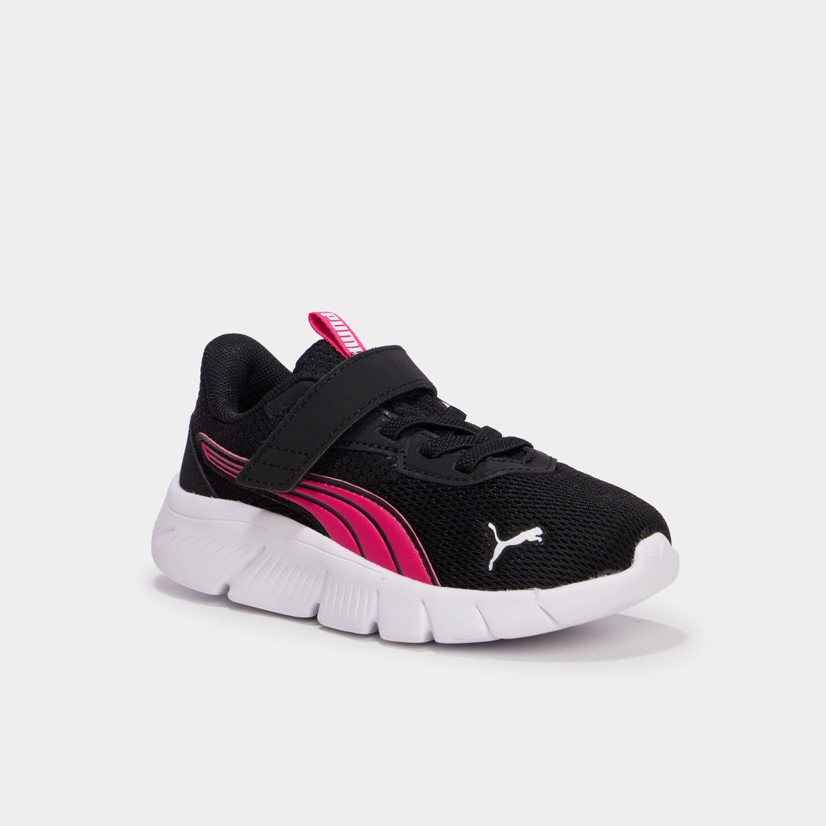 Baskets running scratchs Puma Flexfocus noir fille