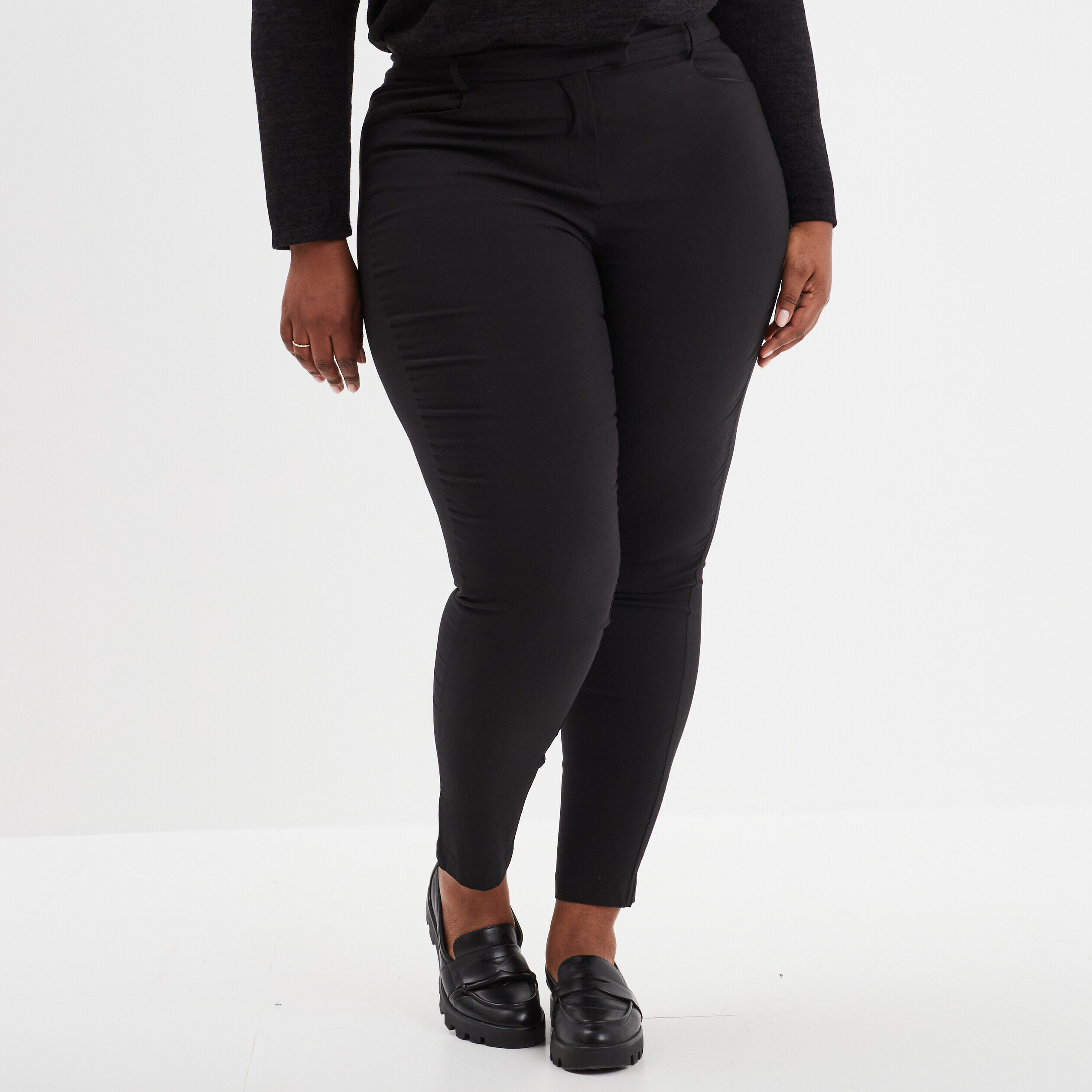 Pantalon skinny noir femme grande taille MODAVISTA