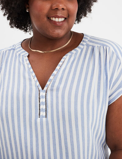 Blouse col en V manches courtes ecru femme grande taille