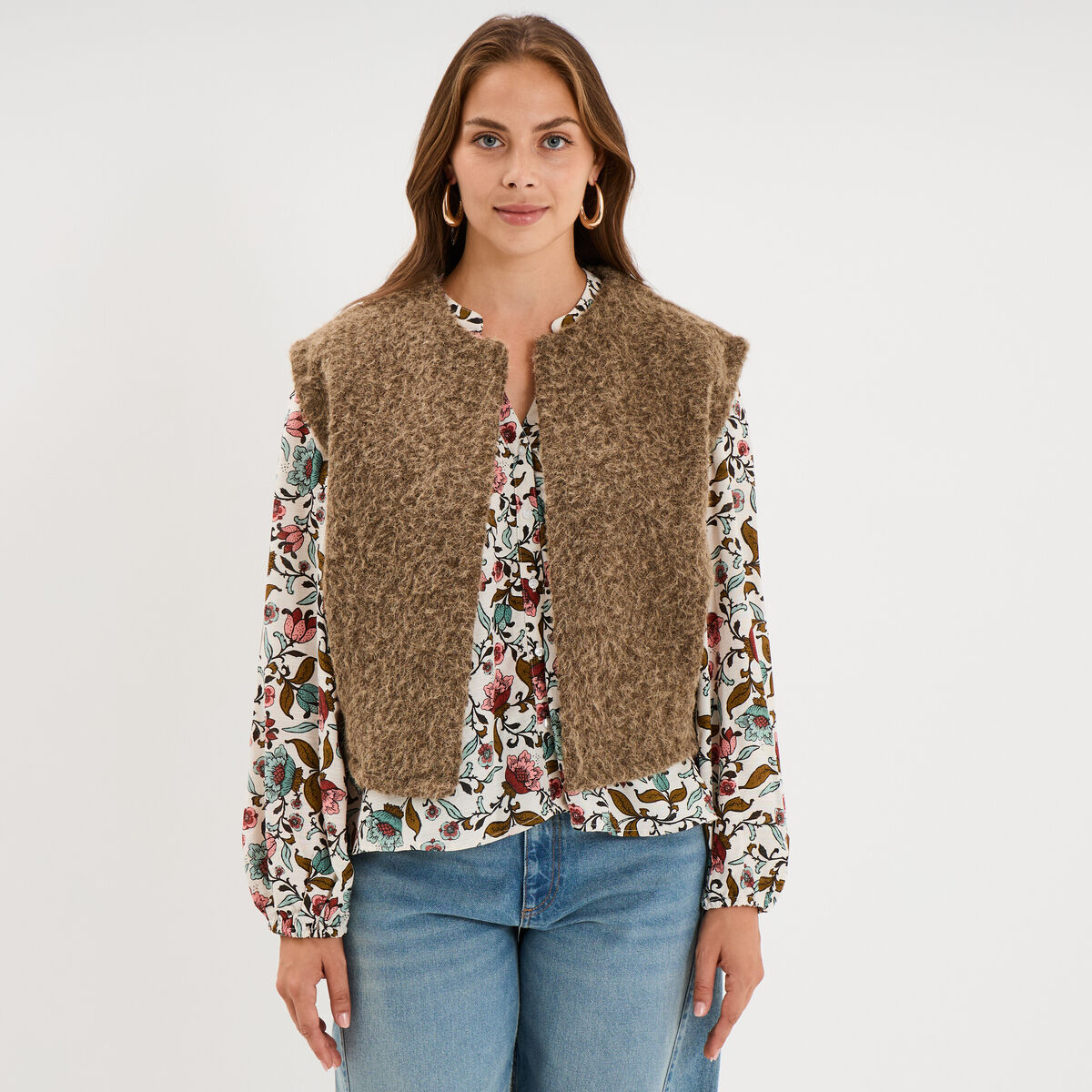 Veste sans manches effet bouclette vert kaki femme