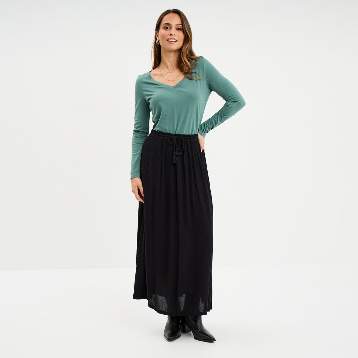 T-shirt col en V manches longues coton vert fonc&eacute; femme