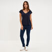 T-shirt col en V ajour&eacute; &eacute;paules et dos bleu fonc&eacute; femme