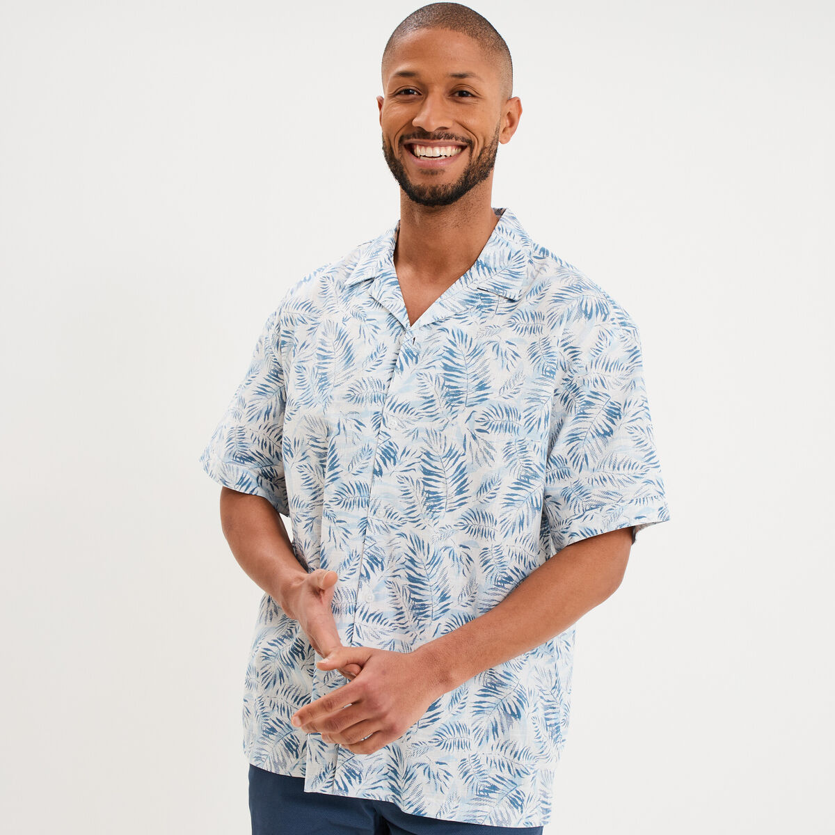 Chemise en coton manches courtes bleu homme