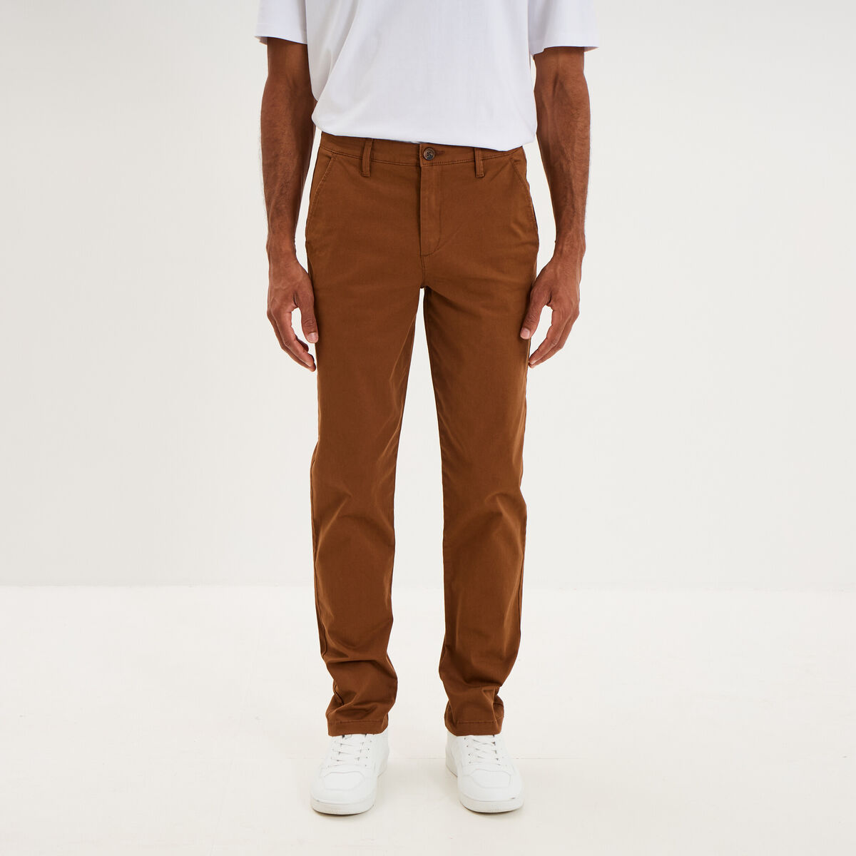 Pantalon chino droit stretch camel homme