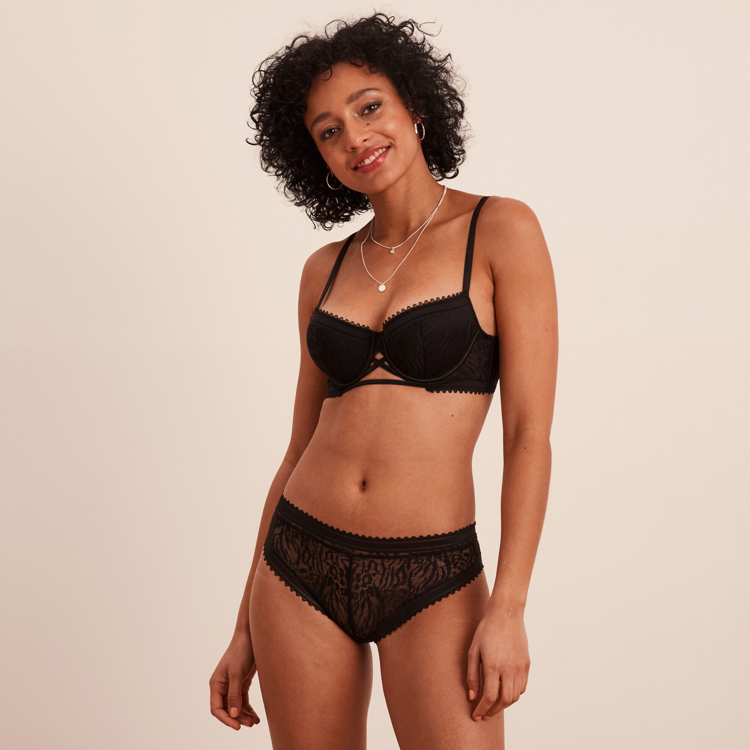 Soutien-gorge corbeille paddé dentelle noir femme MOSQUITOS
