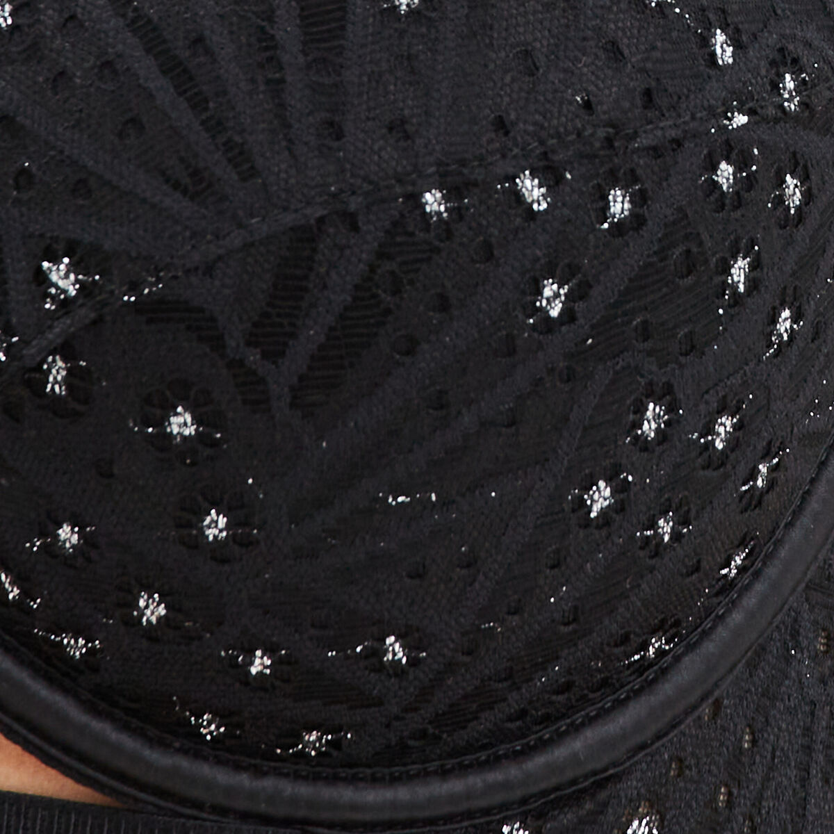 Soutien-gorge emboîtant fils métallisés noir femme