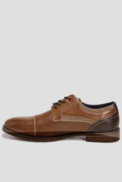 Derbies à lacets bout amande marron homme