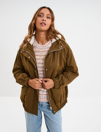 Parka oversize capuche doubl&eacute;e sherpa vert olive femme