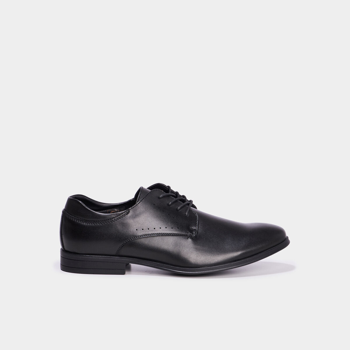Derbies lac&eacute;es noir homme