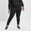 Pantalon slim 5 poches noir femme grande taille