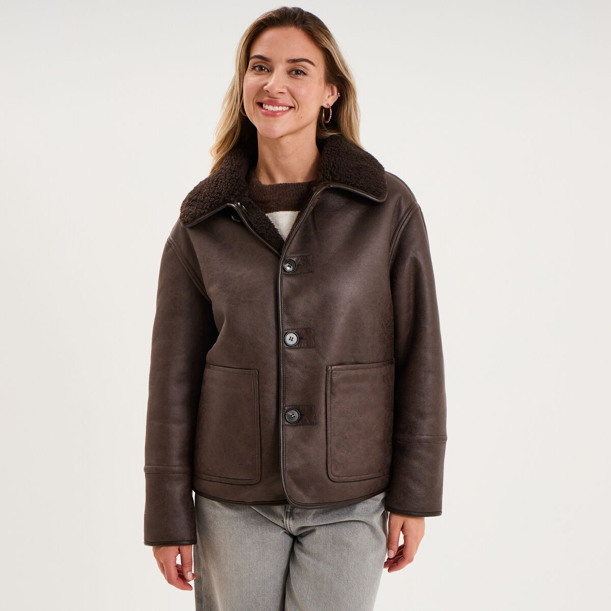 Veste r&eacute;versible simili cuir et polaire marron fonc&eacute; femme