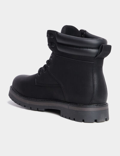 Boots à bout rond lacets noir homme