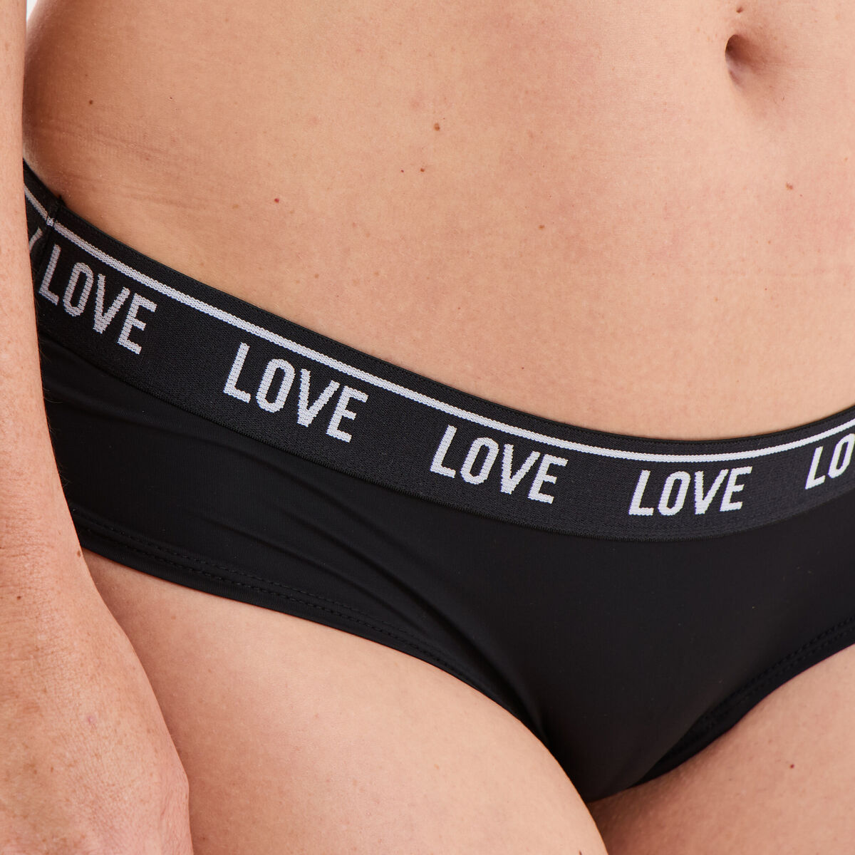 Lot 2 shortys noir femme